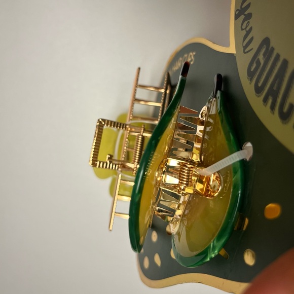 NWT ⚜️🥑⚜️ You guac! Avocado Hair Claw Clips set of 3 - Picture 10 of 14